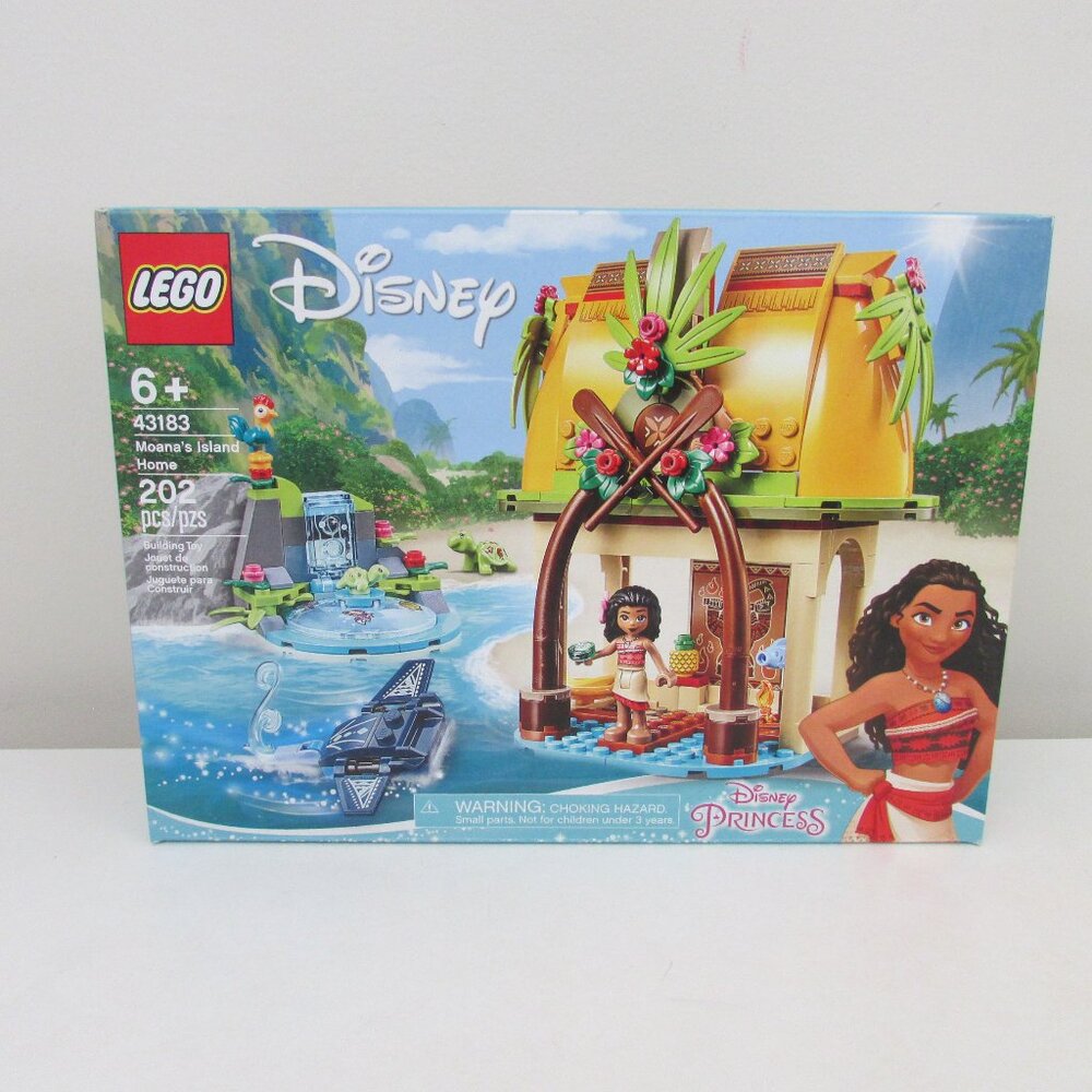 NEW Lego Disney Moana's Island Home Set 43183, retired